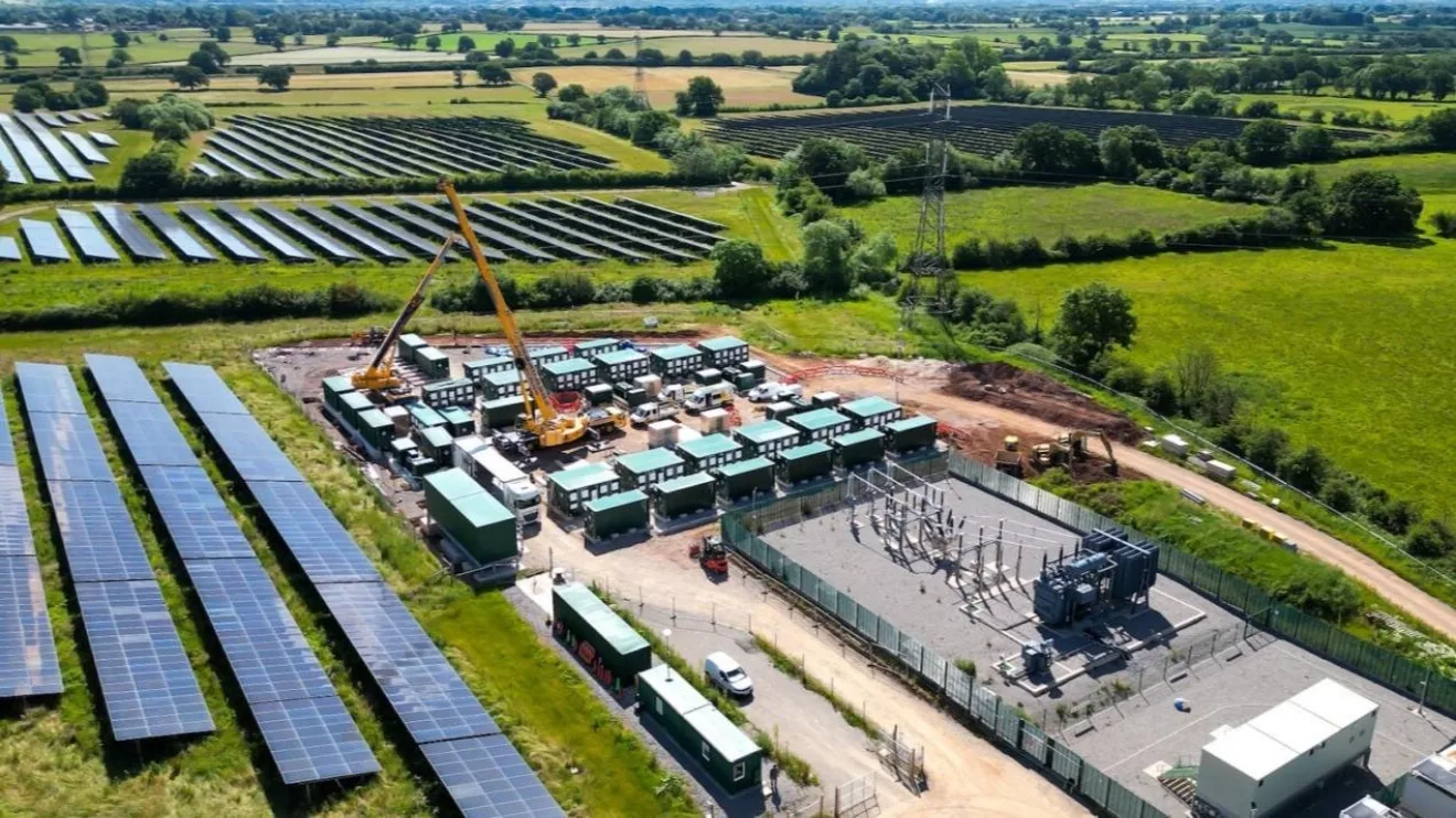 Hybrid Projects